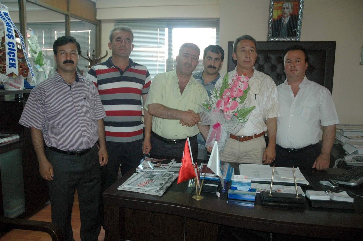 Manavlar Odası\'ndan Zabıta Müdürüne Hayırlı Olsun Ziyareti