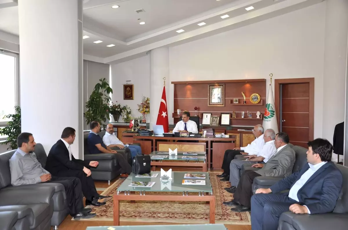 Nijer Tso Başkanı\'ndan Malatya Belediyesi\'ne Ziyaret