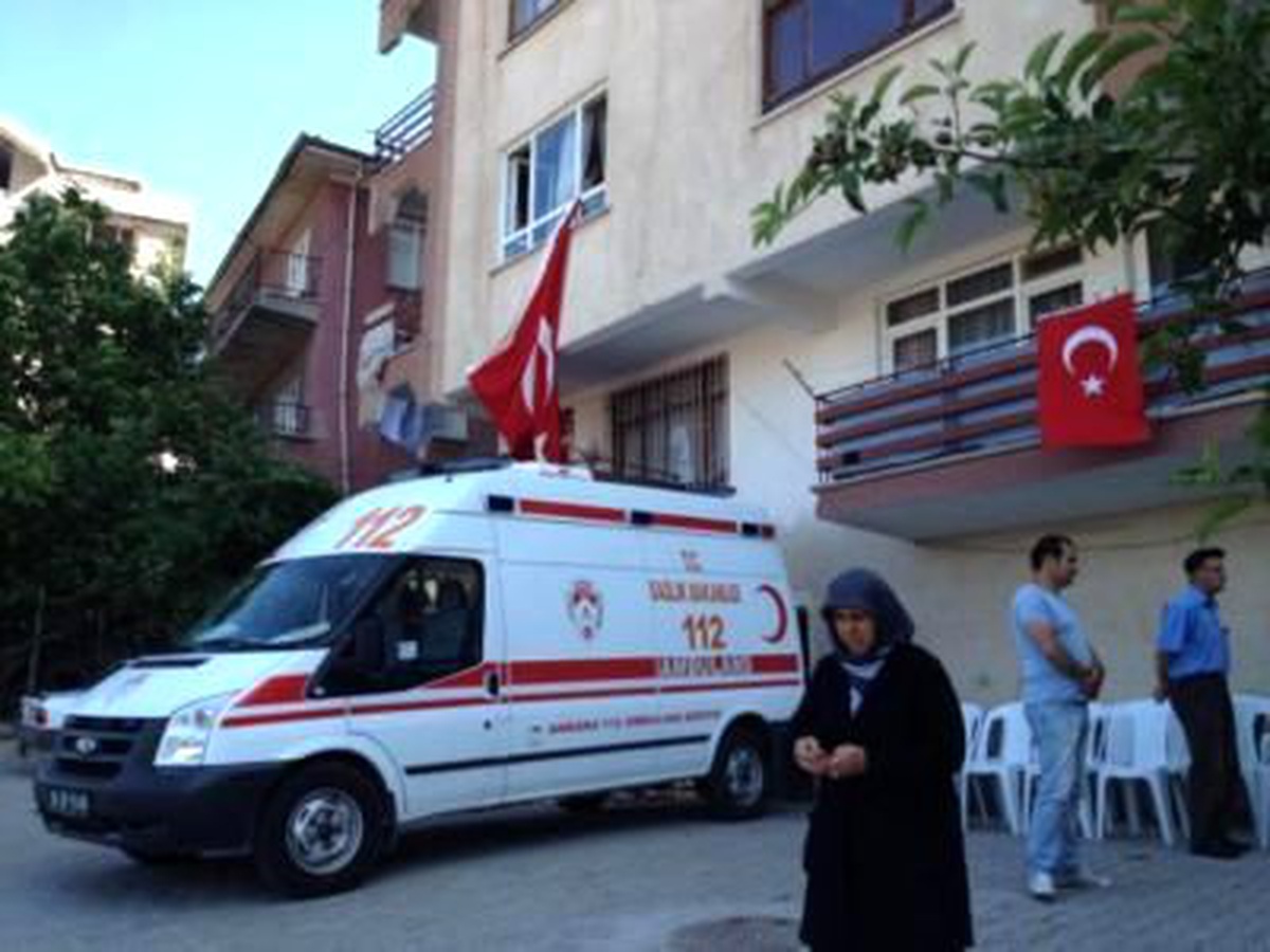 Şehit Polis Memuru Zekeriya Yurdakul, Kızılcahamam\'da Toprağa Verildi