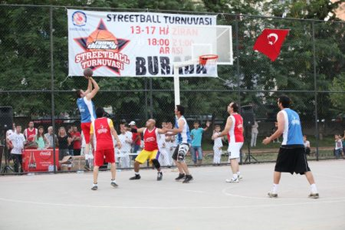 \'Streetball Turnuvası\' Nefes Kesti