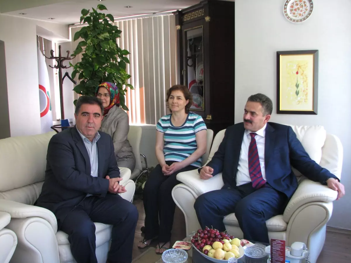 AK Parti Genel Sekreteri İpek\'ten, Başkan Özdemir\'e Ziyaret