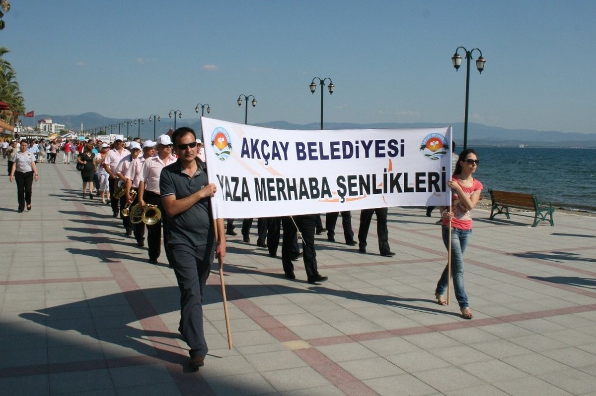 Akçay\'da Şenlik Var
