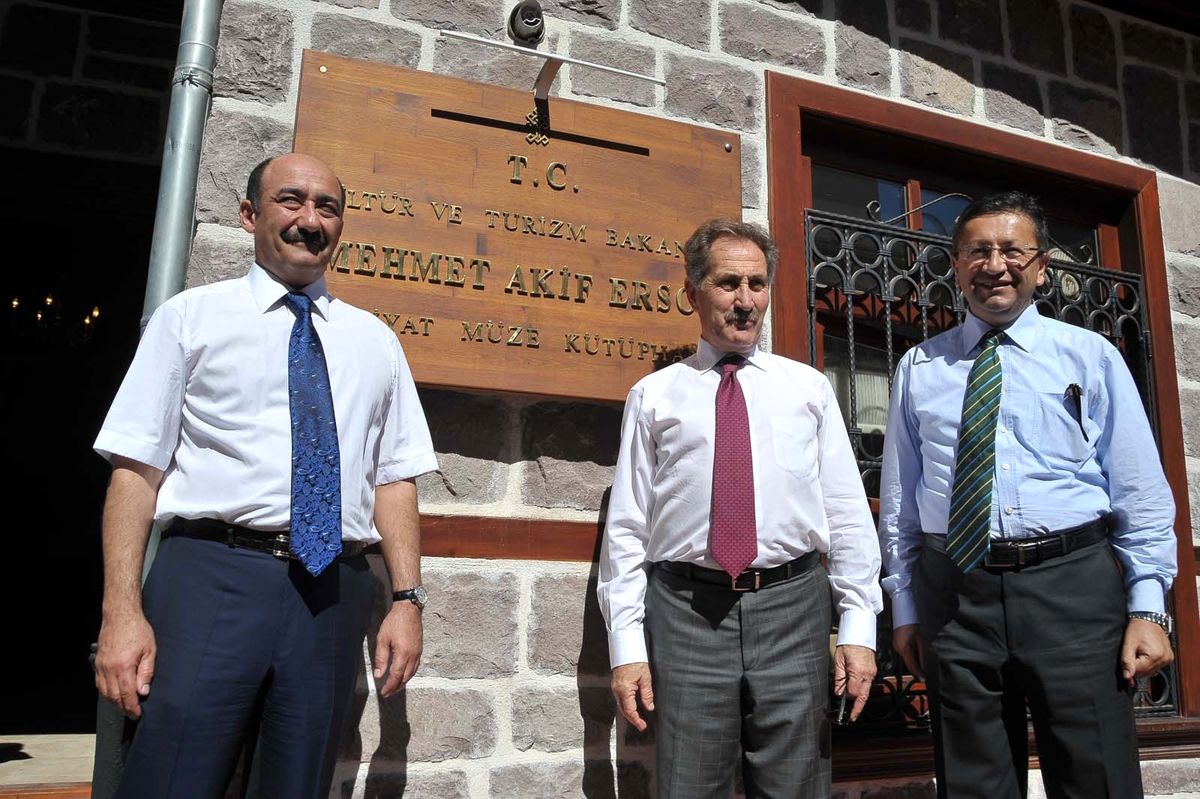 Altındağlı Kadınların El Emeği Sergisi Açıldı