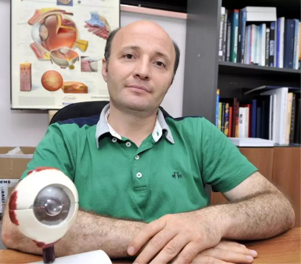 \'Aşırı Güneş Işığı Katarakt Nedeni\'