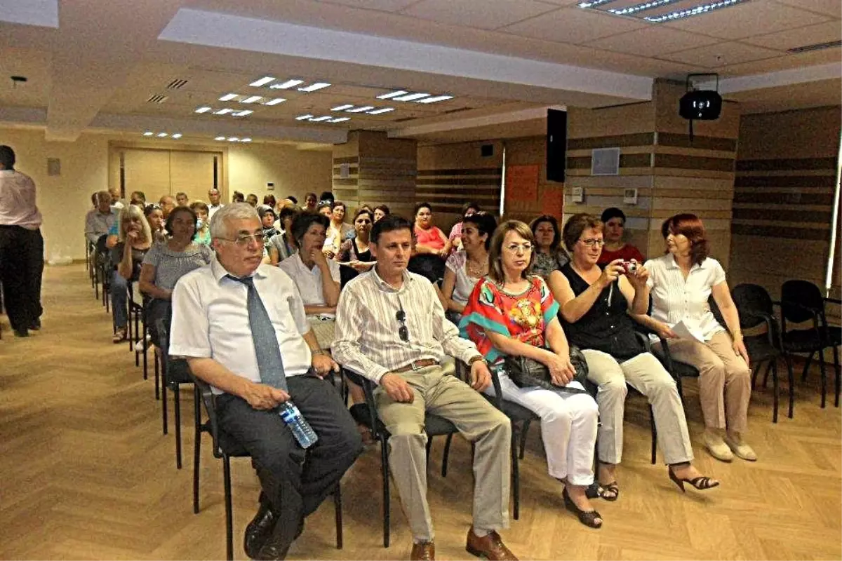 CHP Merkez İlçe Kadın Kolları Başkanlığı'na Kılınç Seçildi