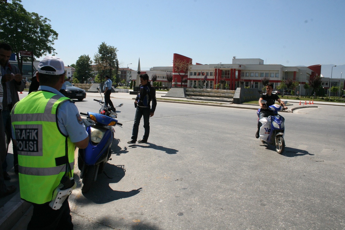 Emniyet Motosikletlere Göz Açtırmıyor