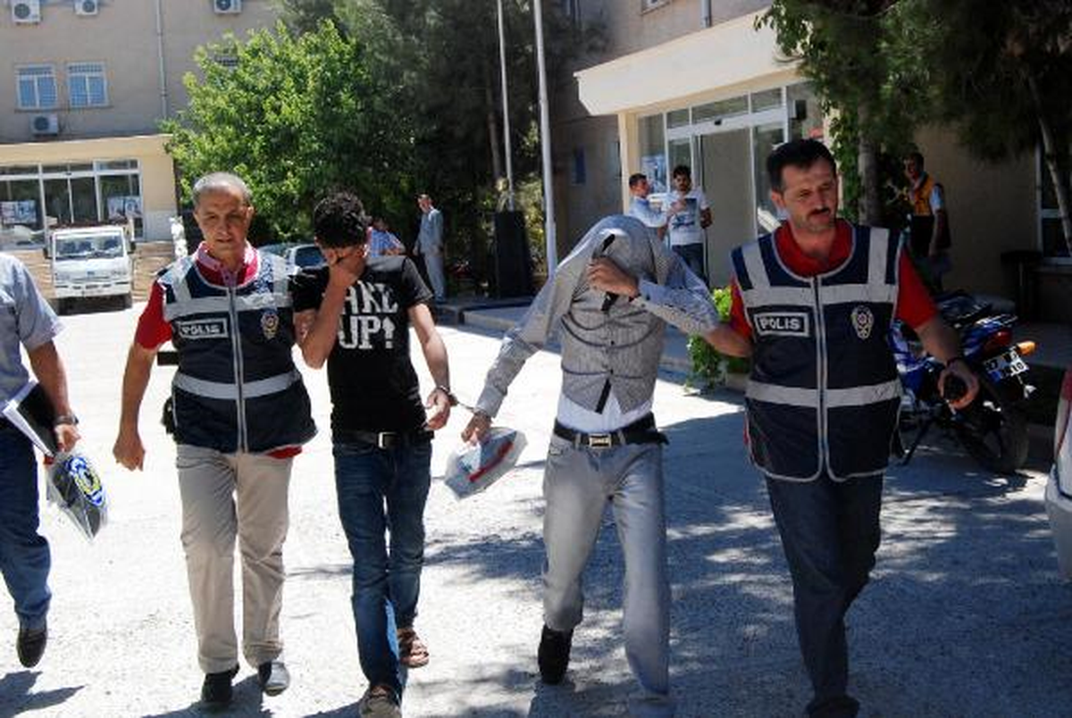 Hırsızlık Şüphelileri Cezaevi Arkadaşı Çıktı