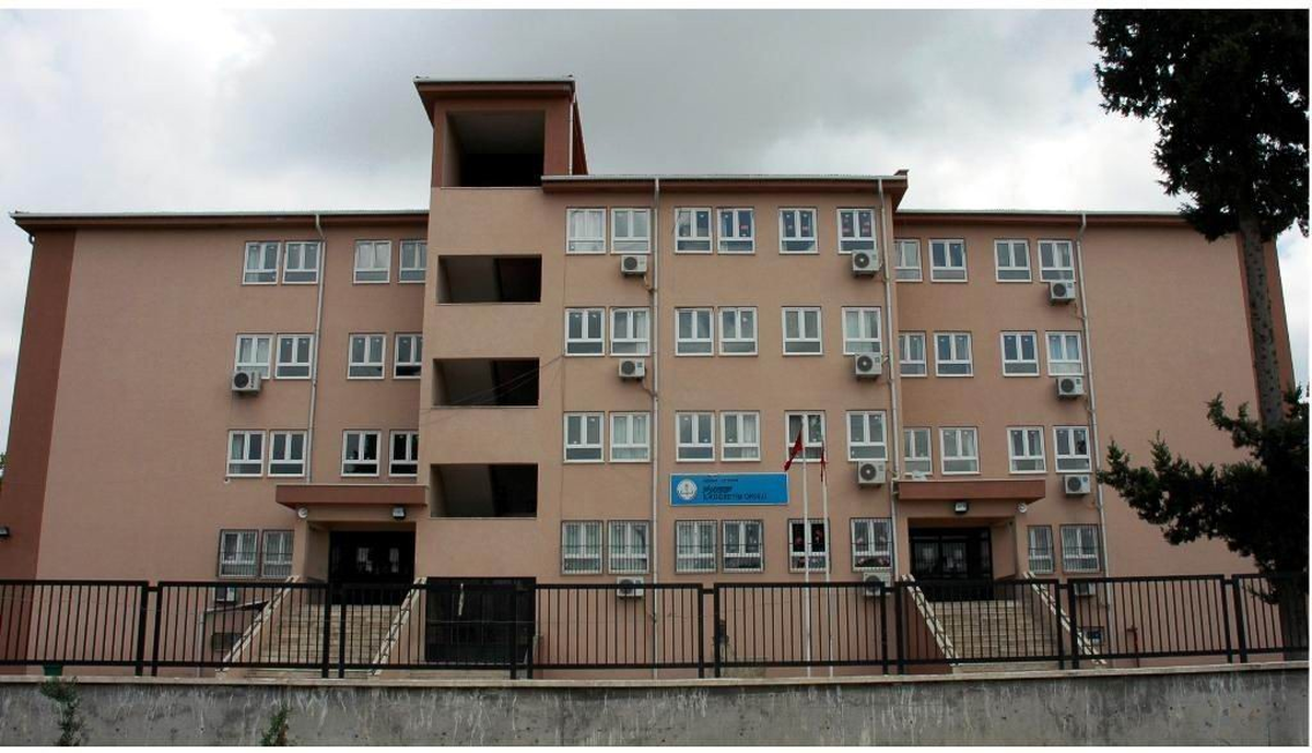 Karakoç ile Asya\'nın İsimleri Okulara Verildi