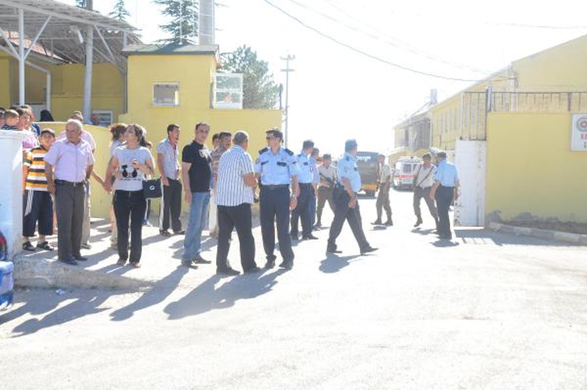 Karaman Cezaevinde Yangın (3)