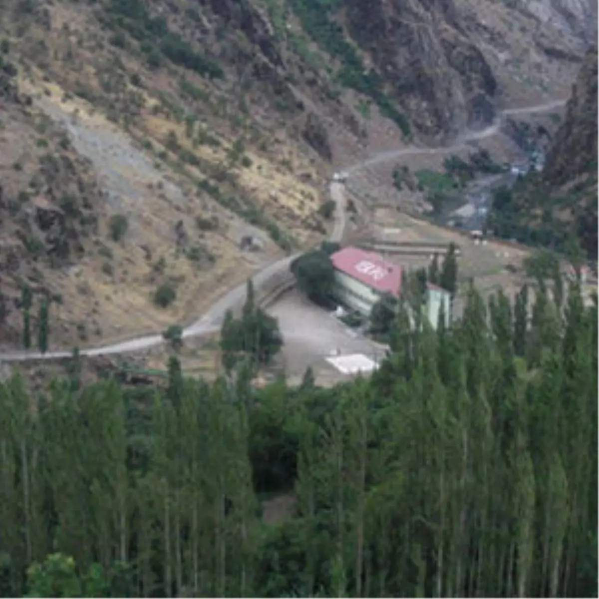 Karanlık Eller Yine Devrede