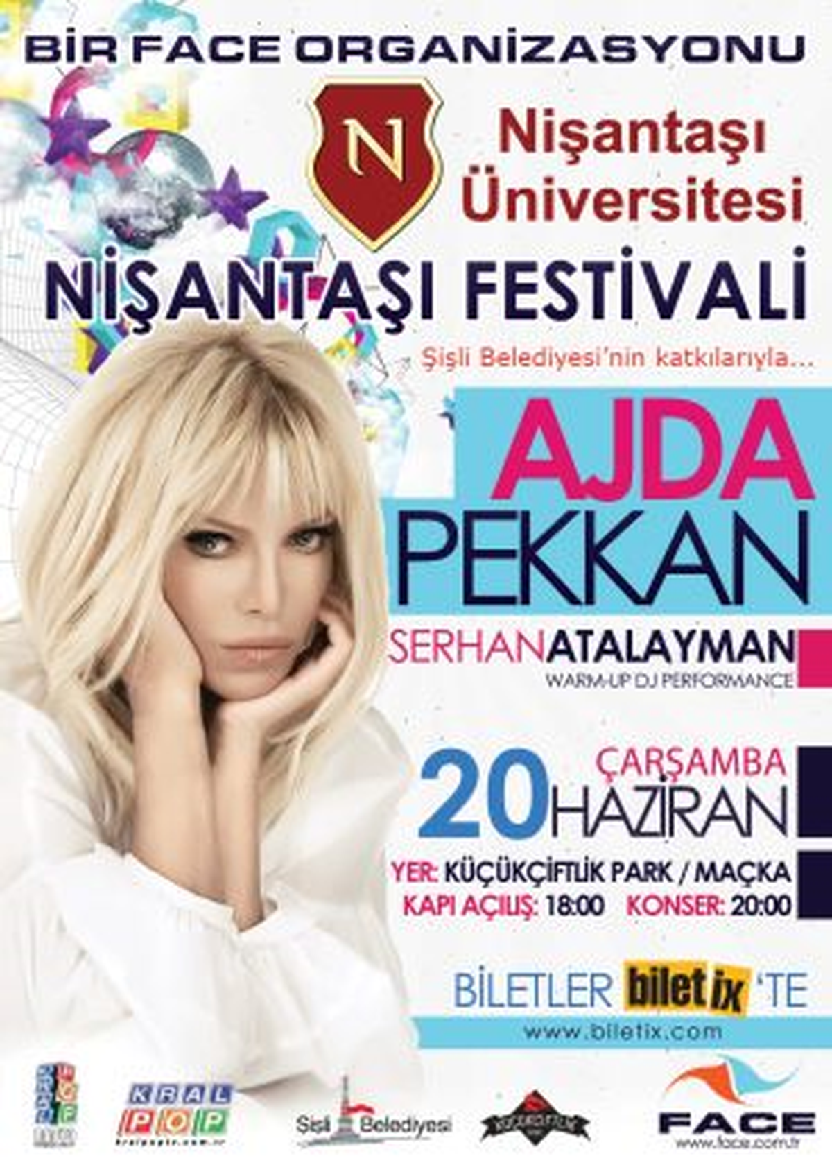 KüçükÇiftlik\'te Park Süperstar Ajda Pekkan