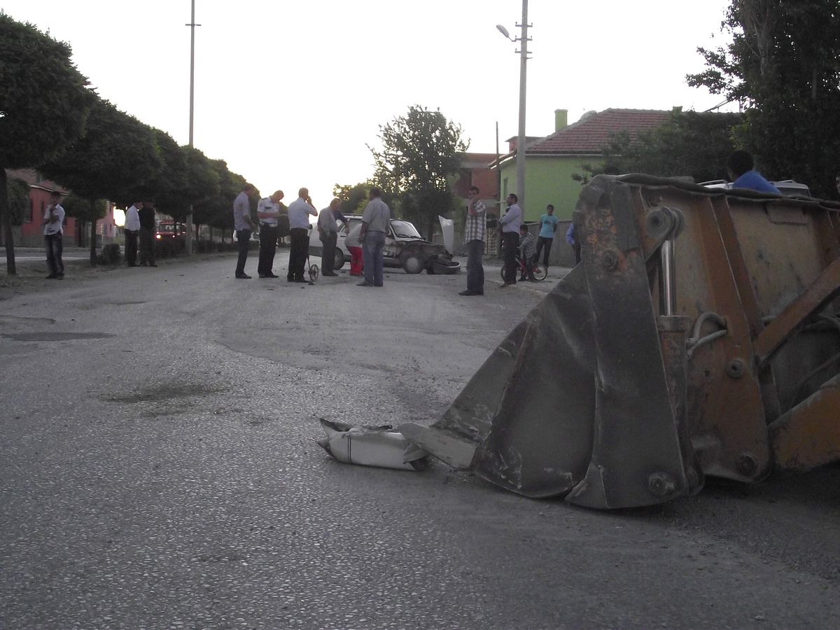 Kulu\'da Trafik Kazası: 2 Yaralı