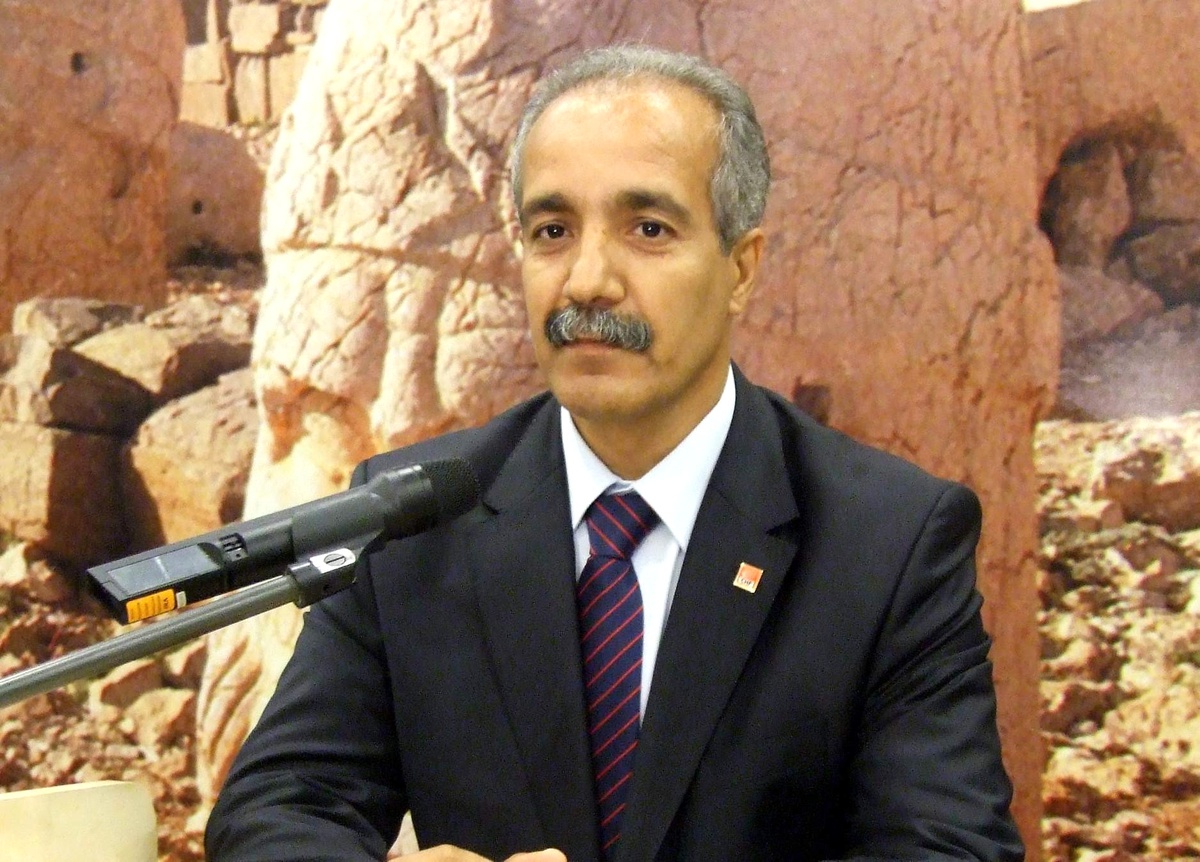 Milletvekili Salih Fırat, Cezaevlerindeki Olaylarla İlgili Adalet Bakanını Suçladı