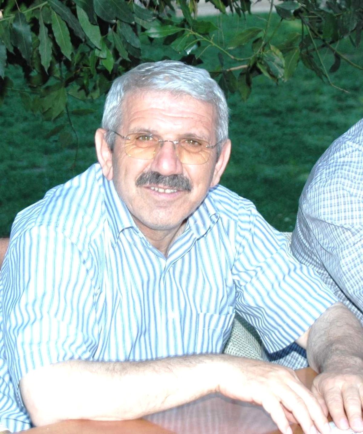 Ruşen Uzunoğlu Adaylığını Açıkladı