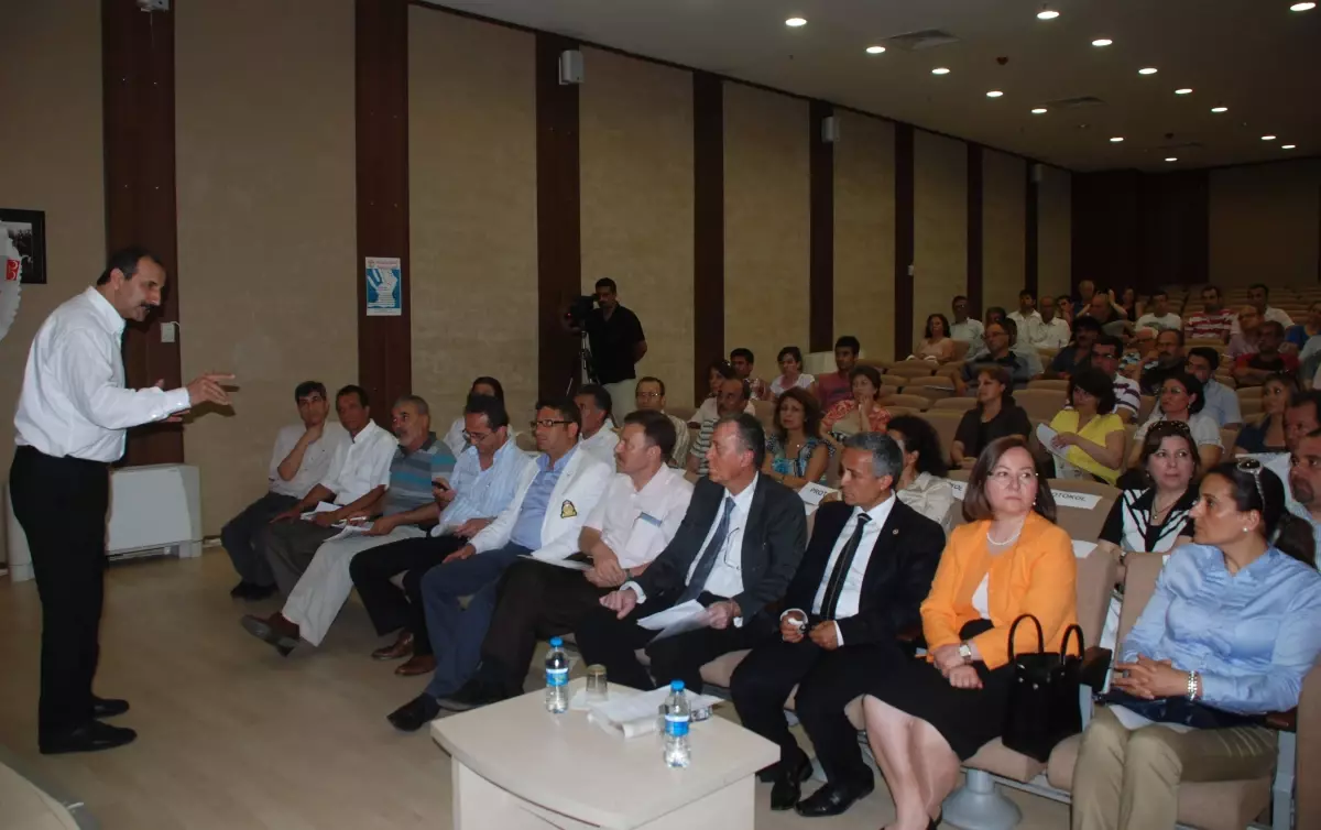 Sağlıkta Şiddet Aydın\'da Masaya Yatırıldı