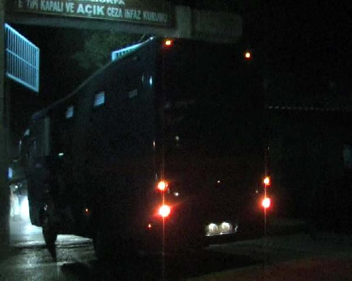 Şanlıurfa Cezaevi\'nden Nakiller Başladı