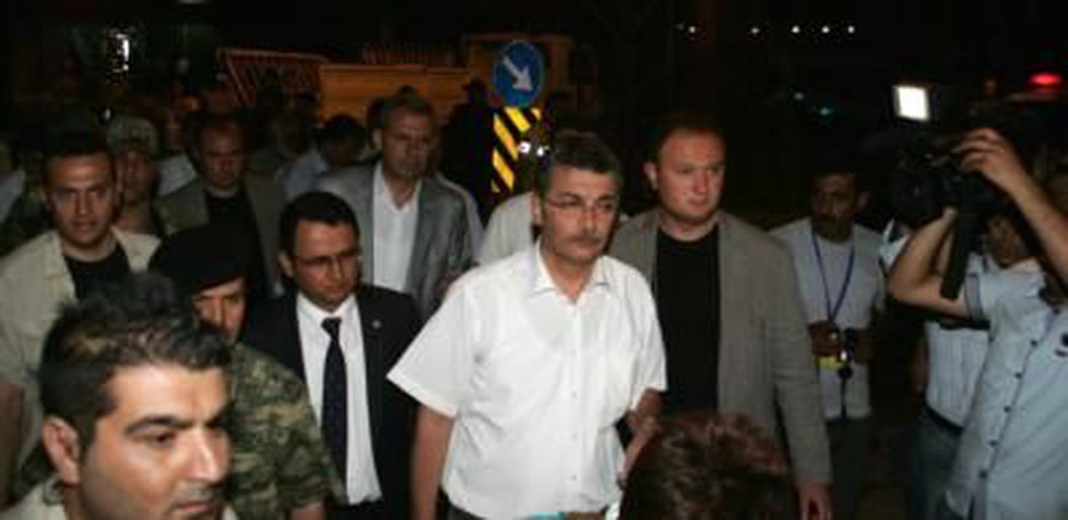 Şanlıurfa Valisi Celalettin Güvenç, Cezaevindeki Yangına İlişkin, "Şu Anda Her Şey Kontrol Altında,...