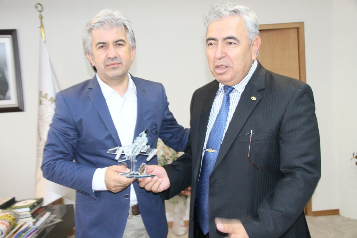Thk Genel Başkanı Yıldırım\'dan Akhisar\'a Ziyaret