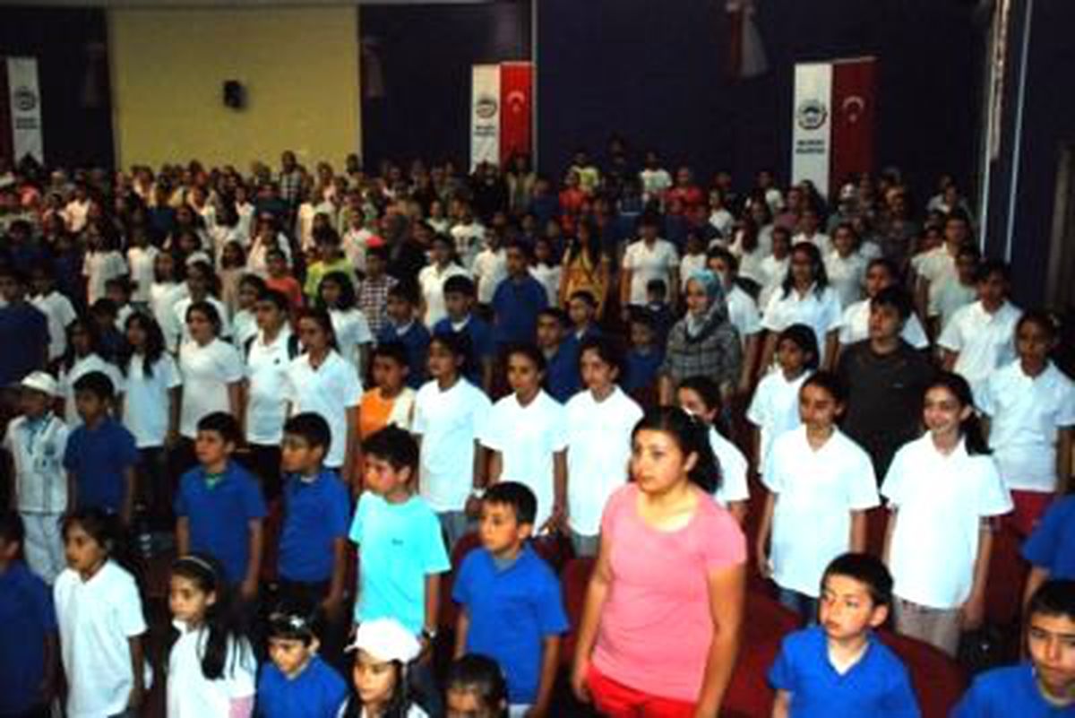 Yaz Okulu Coşkulu Başladı