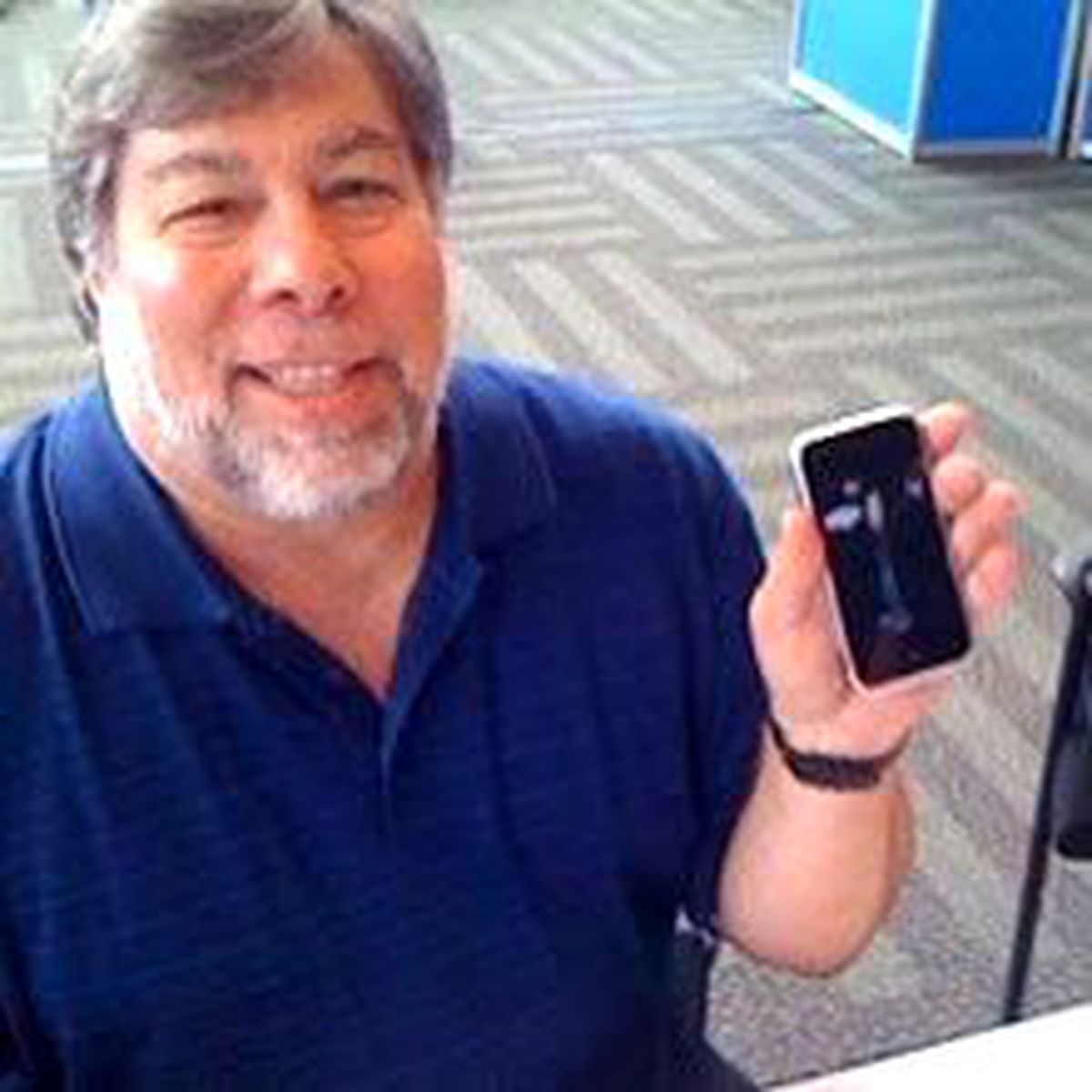 "Apple Siri\'yi bozdu"