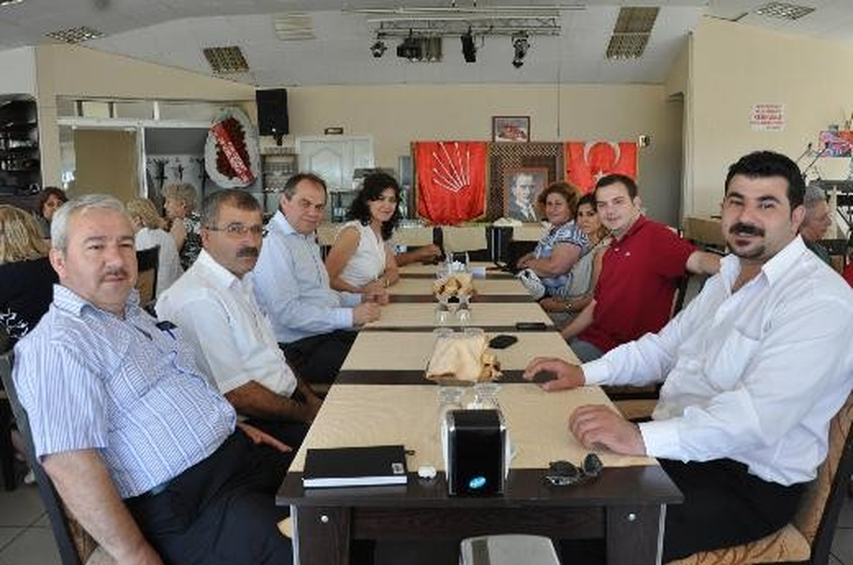 Başkan Dalgıç, CHP Kadın Kollarının Kahvaltısına Katıldı