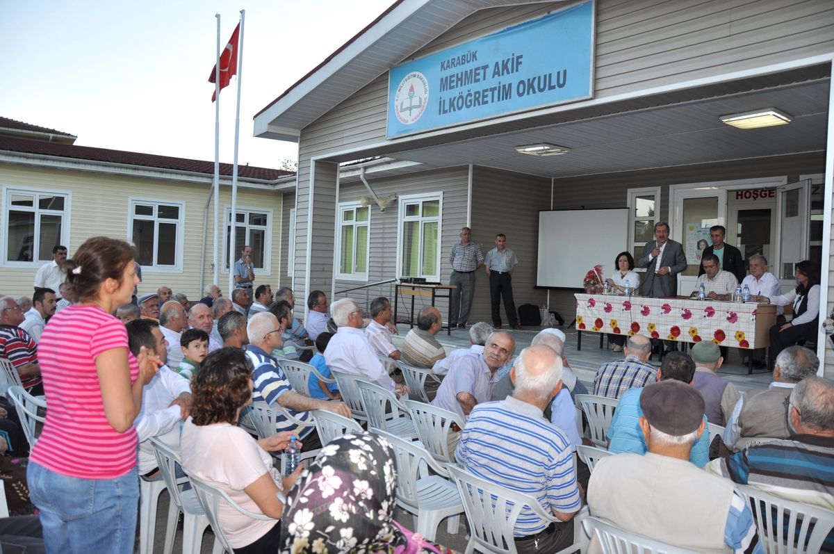 Başkan Vergili Mahalle Toplantılarına Devam Etti