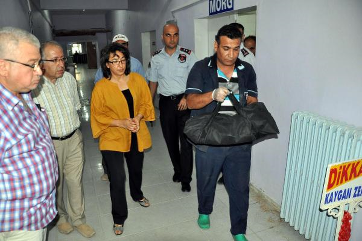 Derede Bulunan Bebeğe Kimse Sahip Çıkmadı, Belediye Defnetti