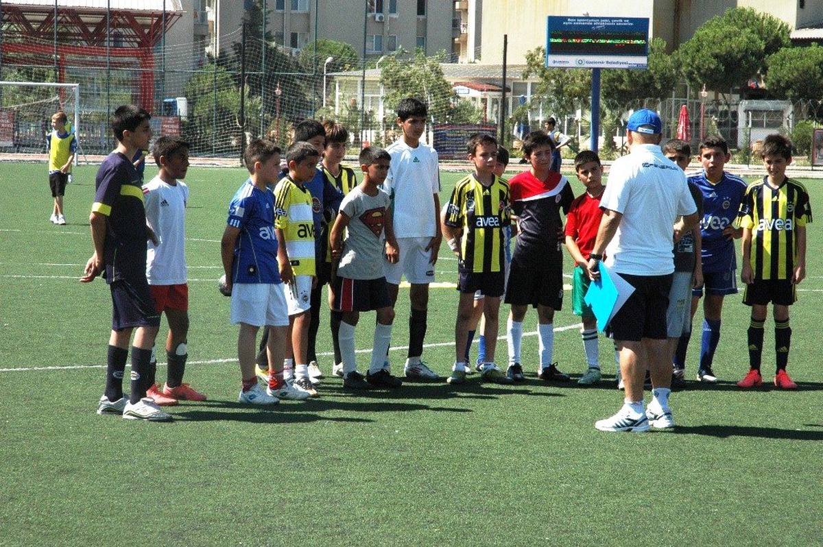 Geleceğin Futbol Yıldızları Hayalleri İçin Ter Döktü