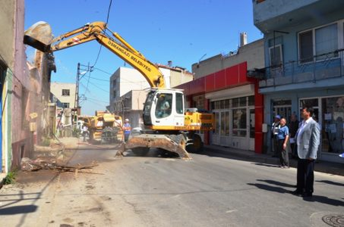 Nilüfer Caddesi Genişliyor