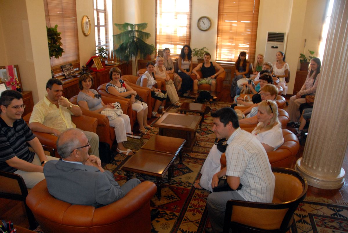 Odessalı Eğitimcilerden Başkan Yılmaz\'a Ziyaret