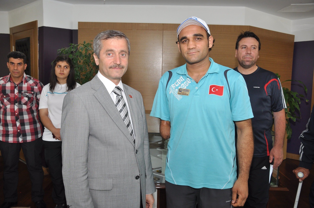 Şahinbey\'li Sporcu Karakuş Milli Takım Kampında