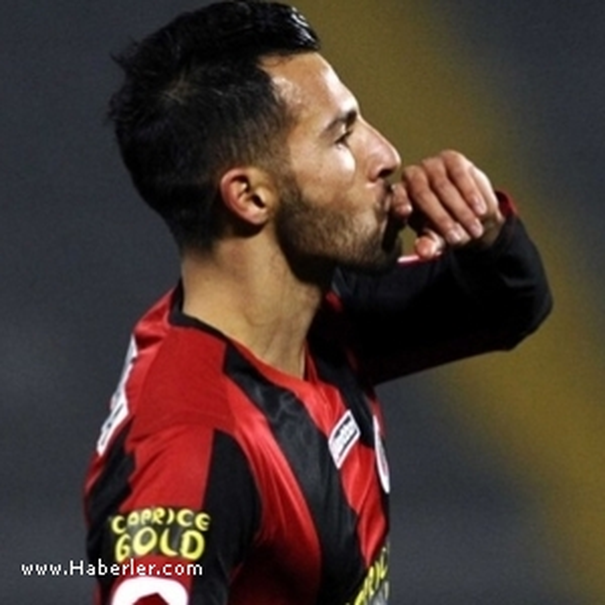Trabzonspor Yasin Öztekin\'i Renklerine Bağladı