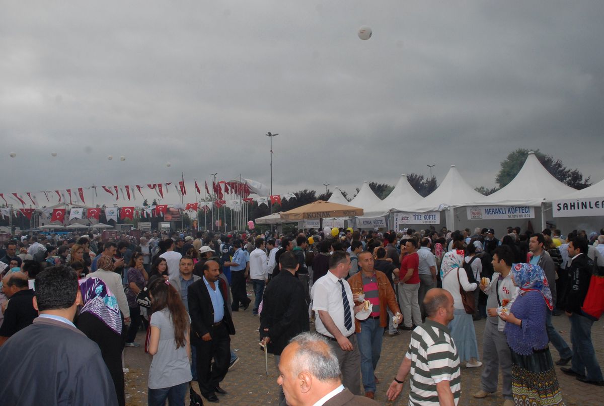 Tuzla, Köfte Şenliğine Hazır