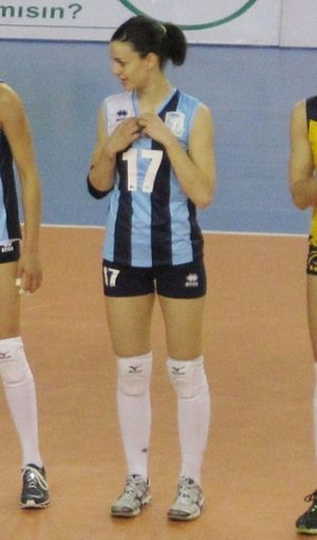 Voleybol\'da İlk Transfer, Duygu Çetav