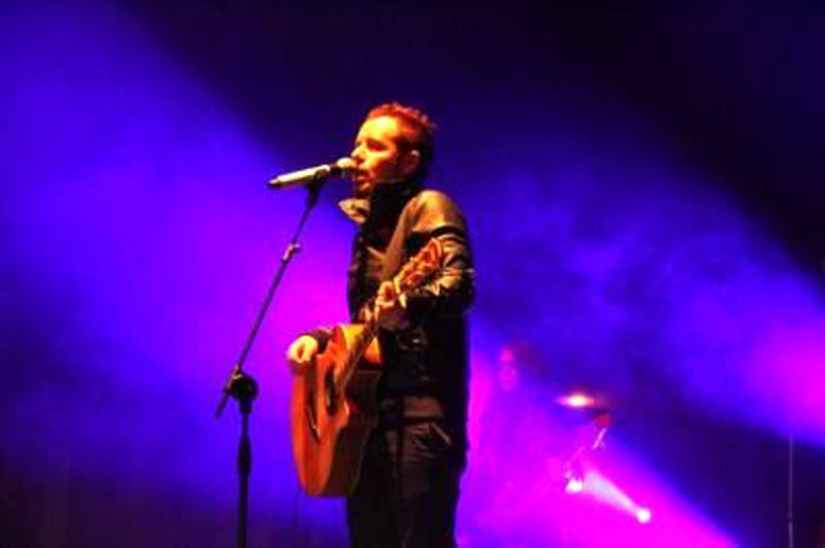 35 Bin Kişiye Konser Verdi
