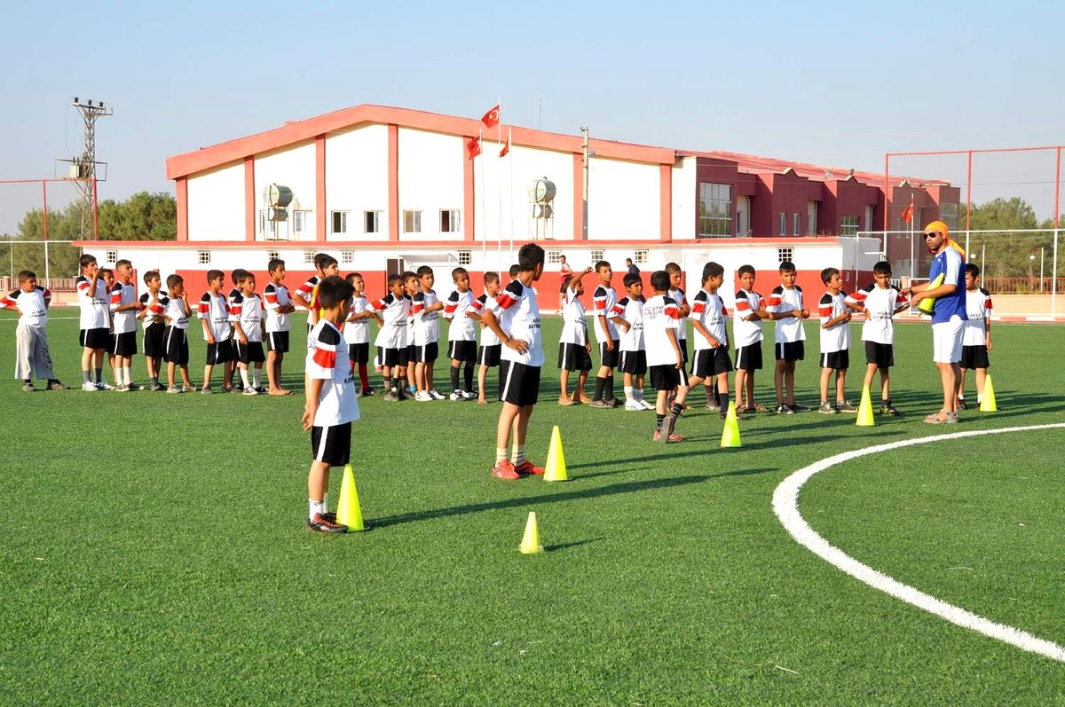 Akçakale\'de Yaz Spor Kursları Başladı