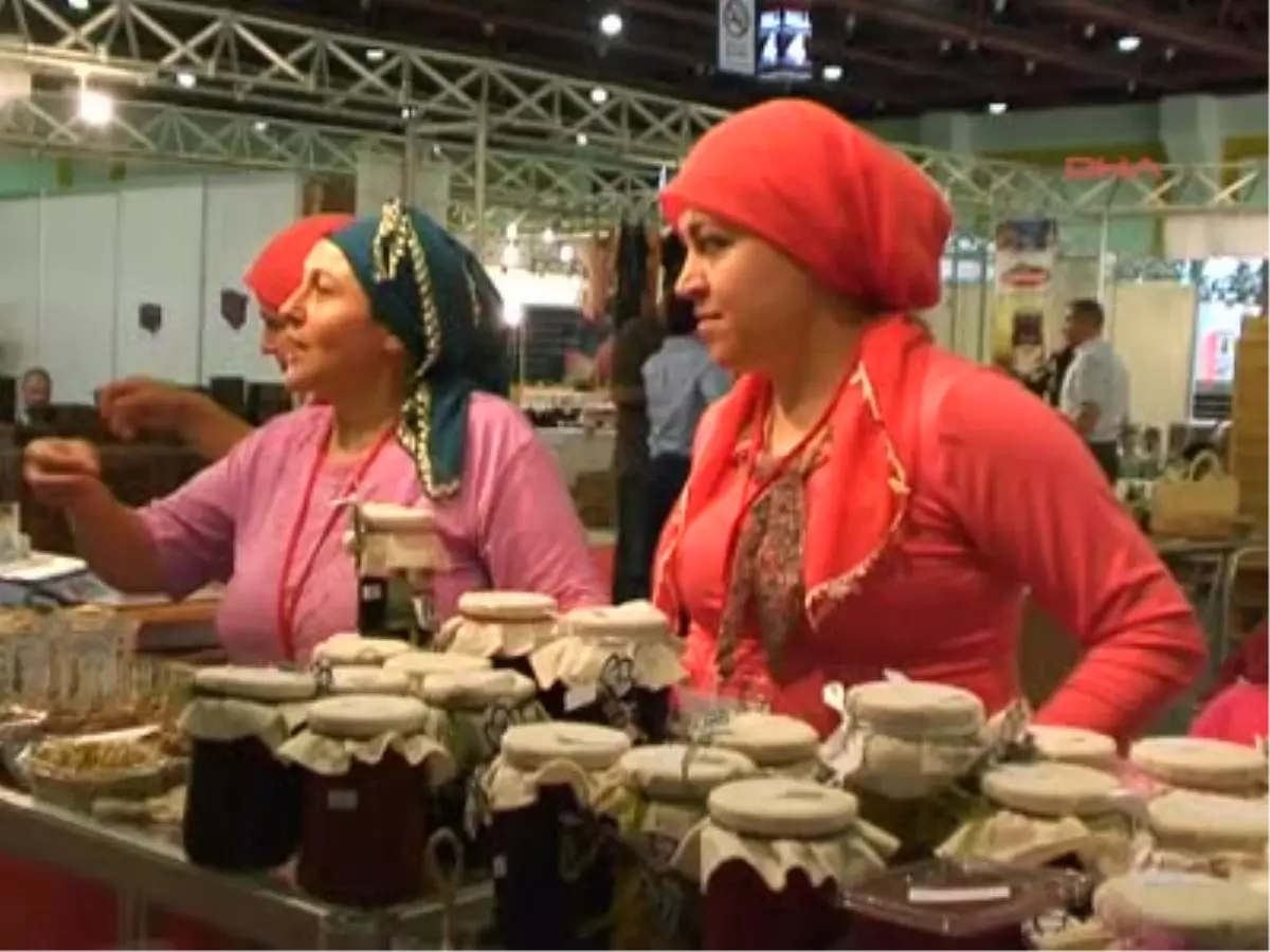 Amasya\'nın Çalışan Kadın Arıları