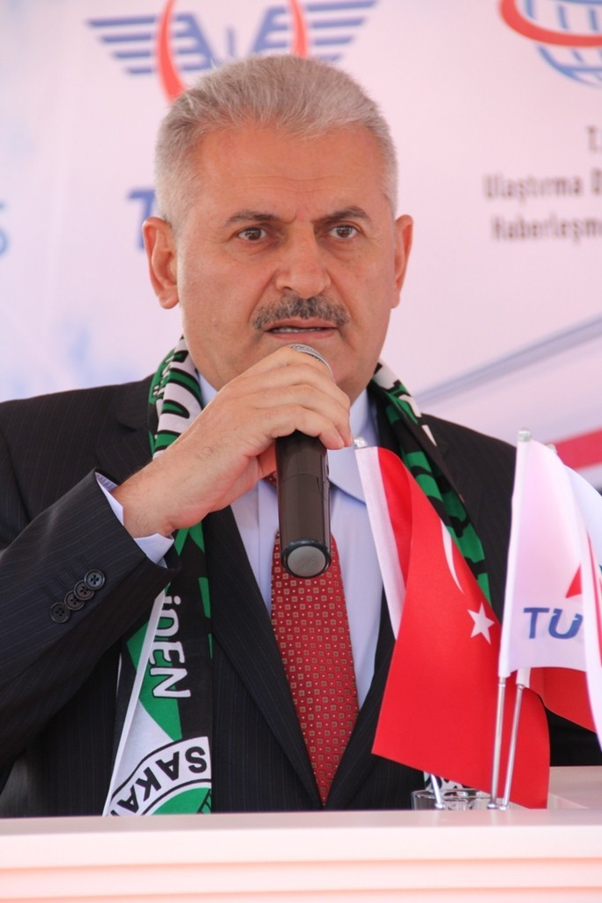 Bakan Yıldırım Tüvasaş\'ın Taşınma Açıklamalarını Değerlendirdi