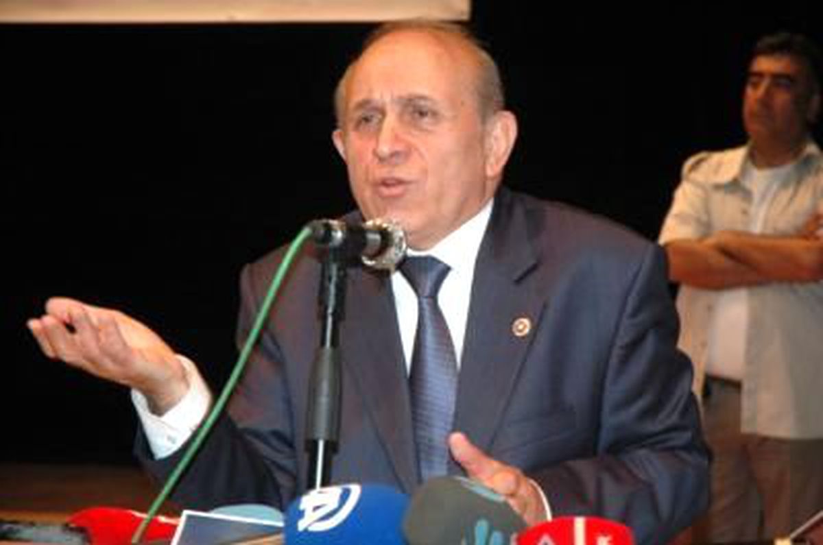 "Başkanlık Sistemi İki Ay Sonra Komisyonun Gündemine Gelecek"