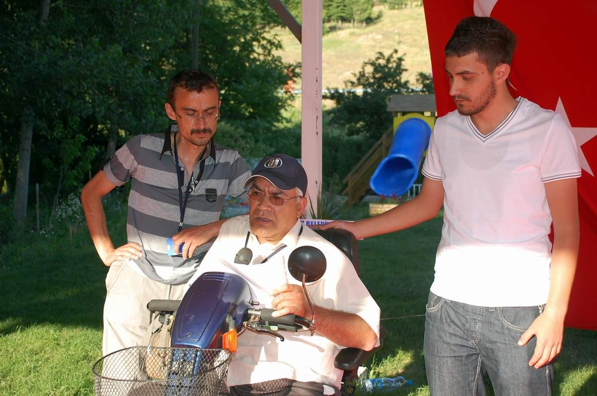 Engellilere Moral Yemeği