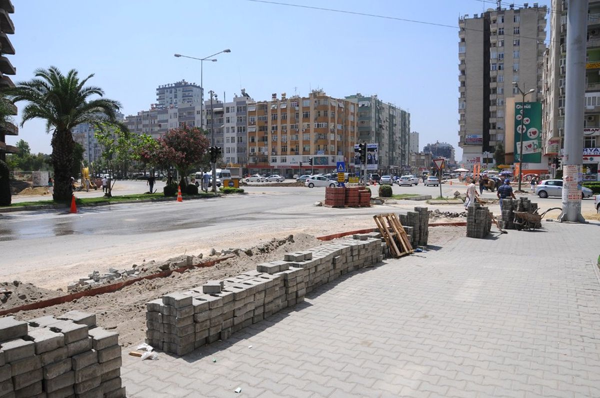 Hastaneler Kavşağı\'na "Akıllı Dokunuş"