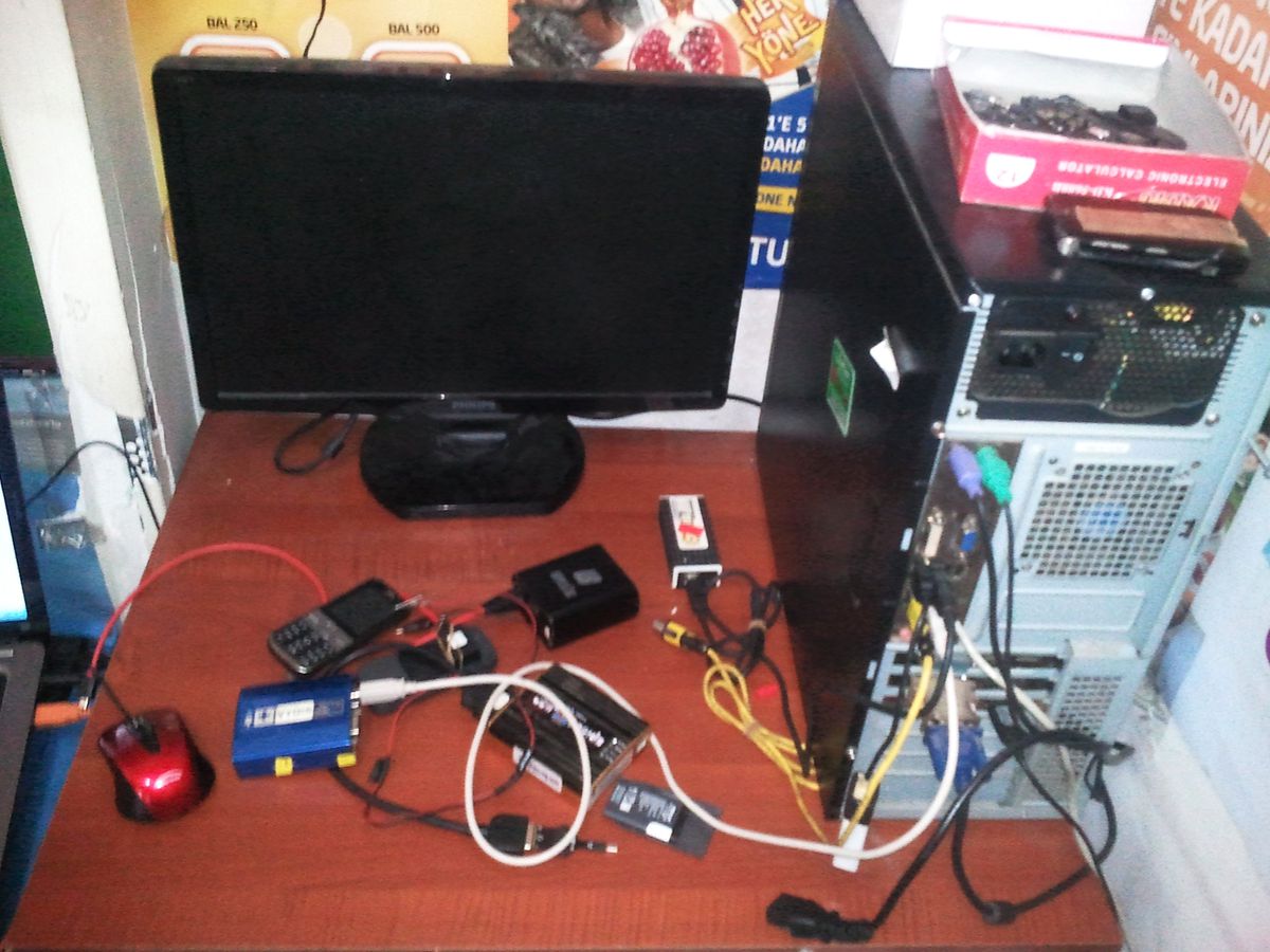 Imeı Numarası Değiştirilen 37 Adet Cep Telefonu Ele Geçirildi