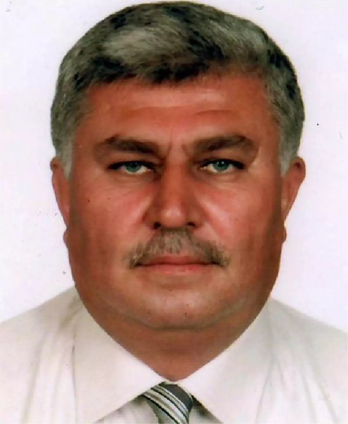 Kazada Ölen Anne, Baba ve Oğulları Toprağa Verildi