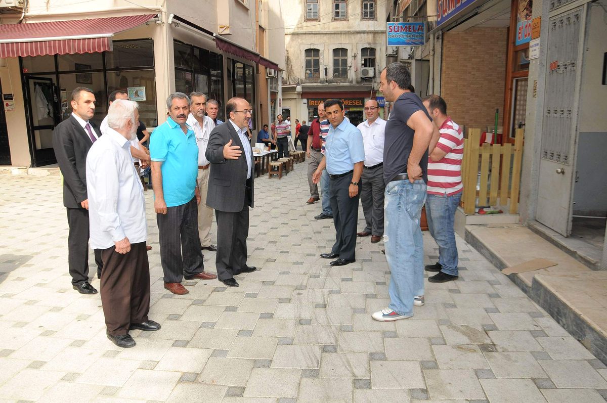 Kemerkaya Esnafından Belediye Başkanı Gümrükçüoğlu\'na Teşekkür
