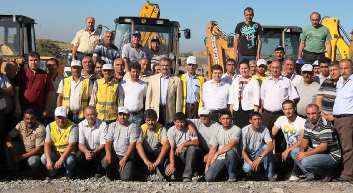 
Köşker\'den Ayın İşçisine Ödül
