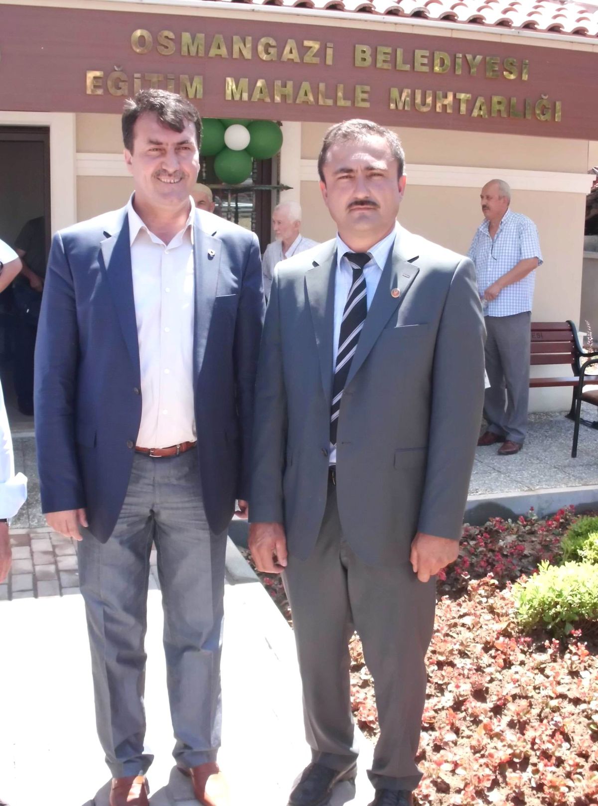 Ovaakça\'ya Modern Muhtarlık