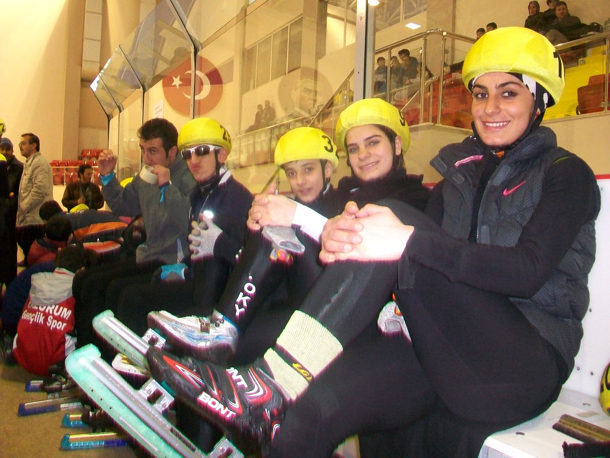 Short Track Milli Takımı Kamp İçin Bulgaristan\'a Gitti