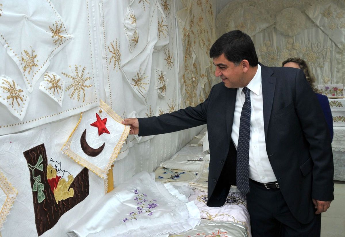 Sosyal Tesislerdeki Bayanlar Yaptıkları Ürünlerini Sergilediler