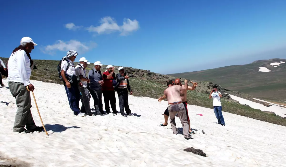 Tarih 21 Haziran, Yer Bitlis