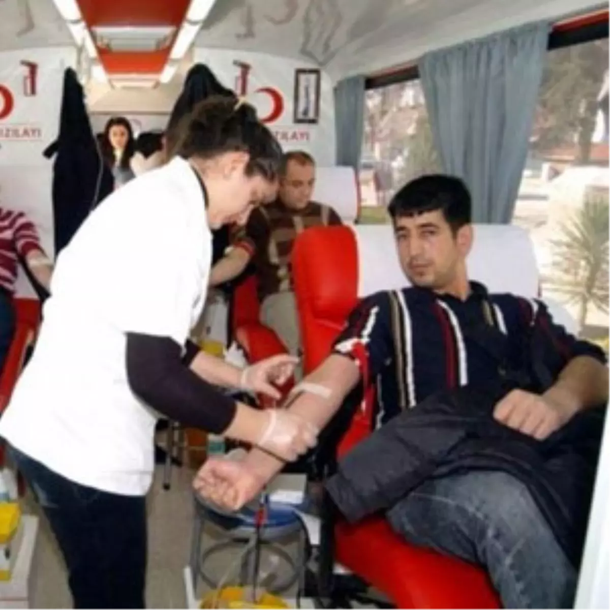 Tesco Kipa'dan Türk Kızılayı'na 'Mobil Kan Bağış Aracı' Desteği